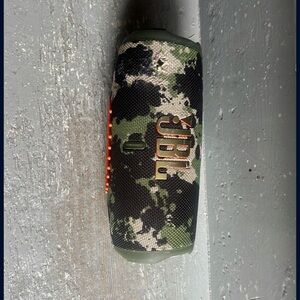 JBL Camouflage Portable Speaker